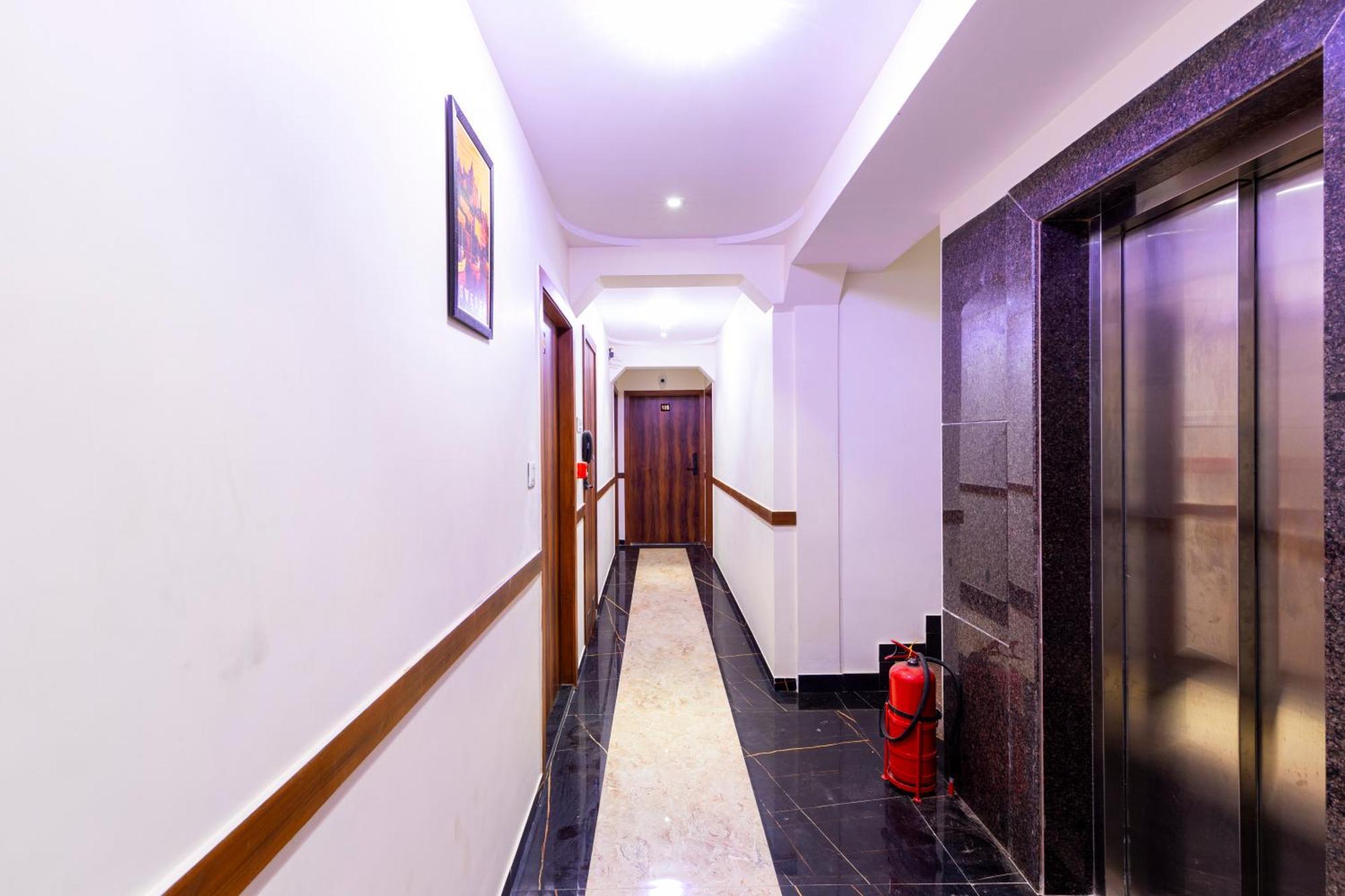 Hotel New Imperial Mumbai Exteriör bild